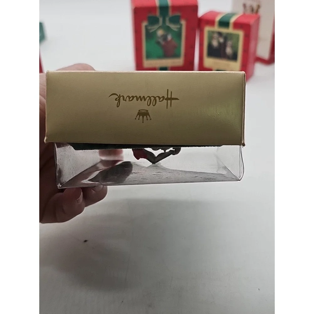 HALLMARK Keepsake 1981‎ TOPSY TURVY SURPRISES Opossum CHRISTMAS ORNAMENT Vintage